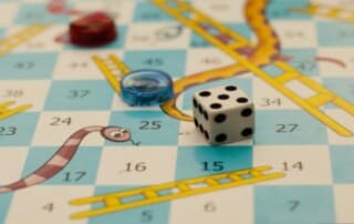 Live Snakes & Ladders